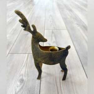 Metal Reindeer Tealight Holder – Rustic Holiday Décor